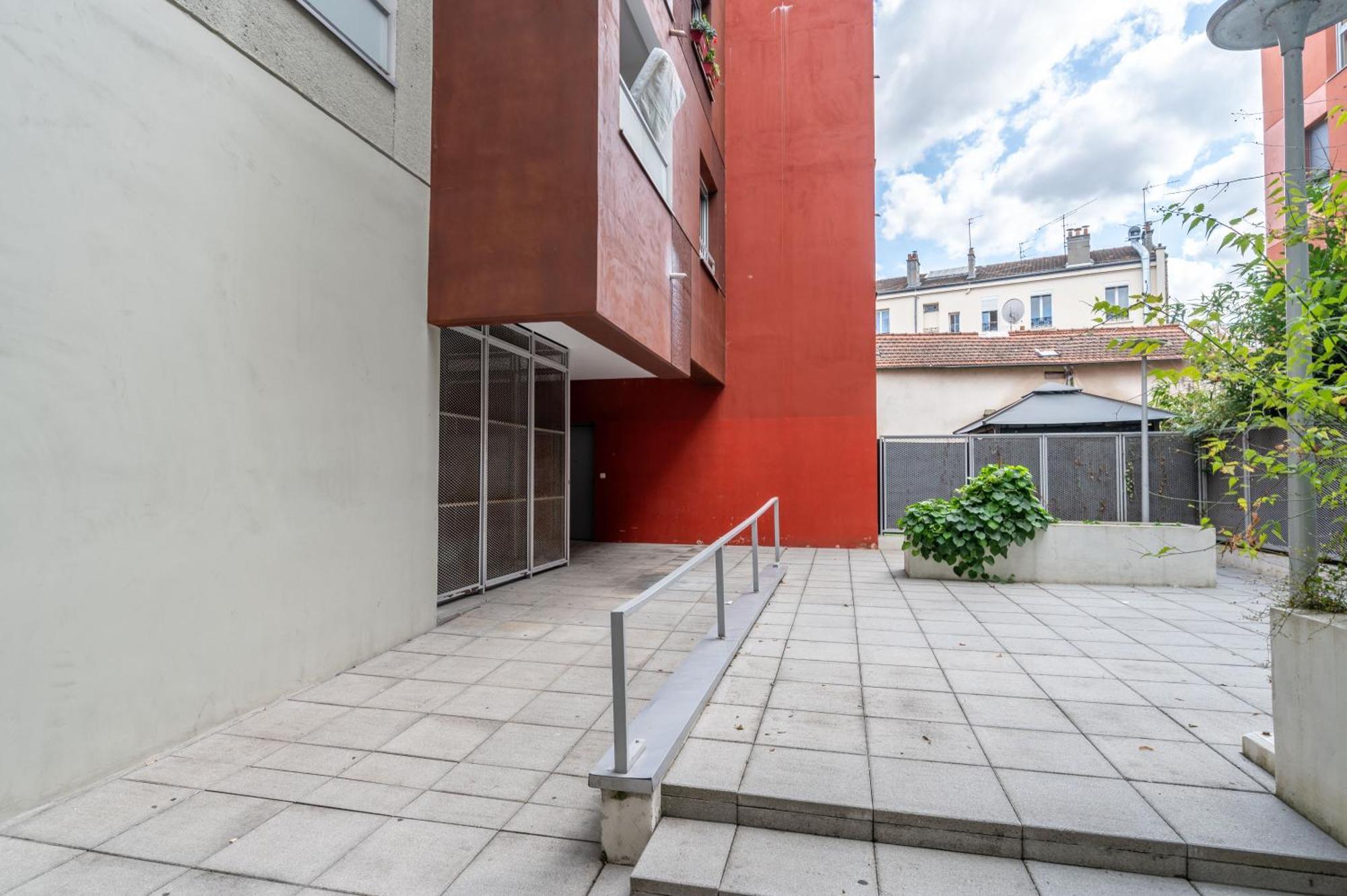 Superbe Appartement 1Min Metro7 Rez-De-Chaussee Aubervilliers Exterior foto
